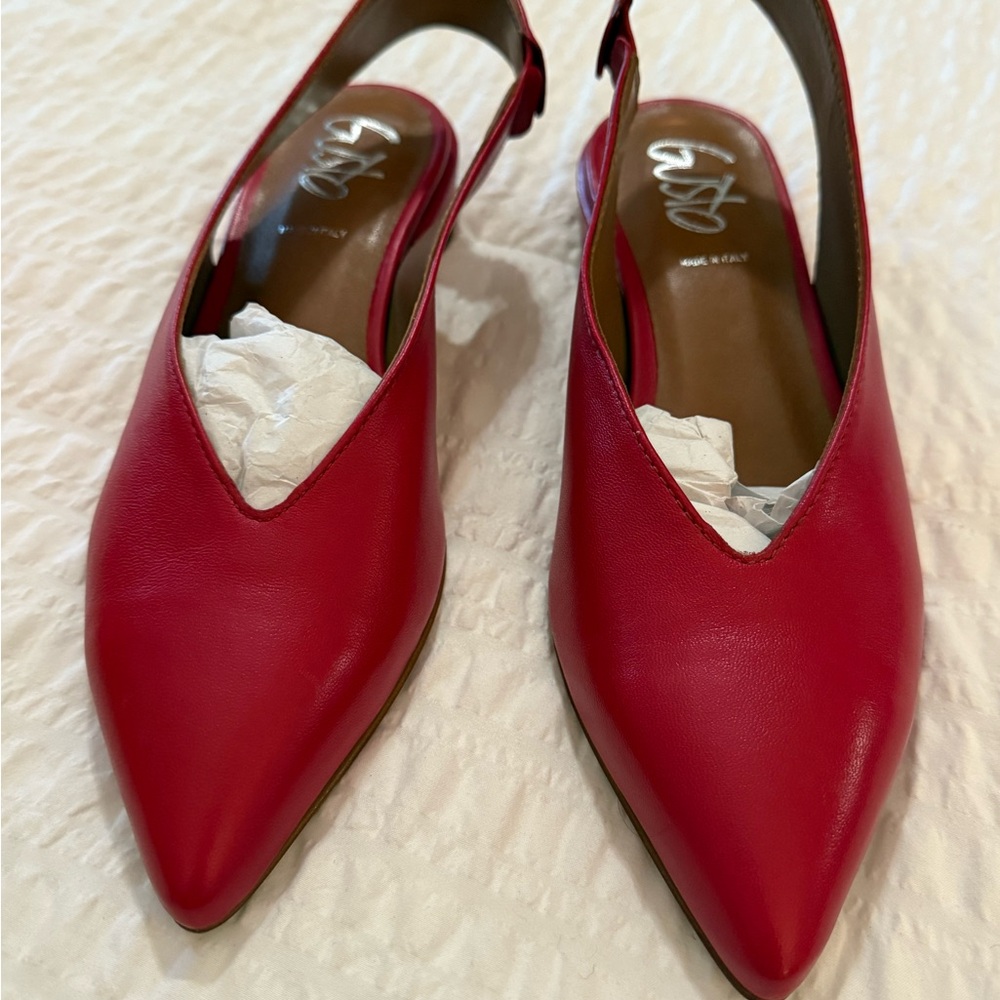 Gusto Chic Red Leather Slingback Flats - Size 37 - NEW